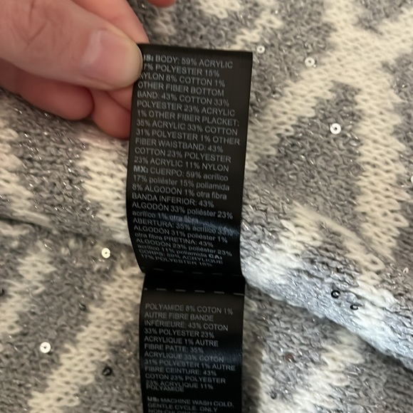 WHBM Gray Fair Isle Cover Up Wrap Sweater - Picture 10 of 10